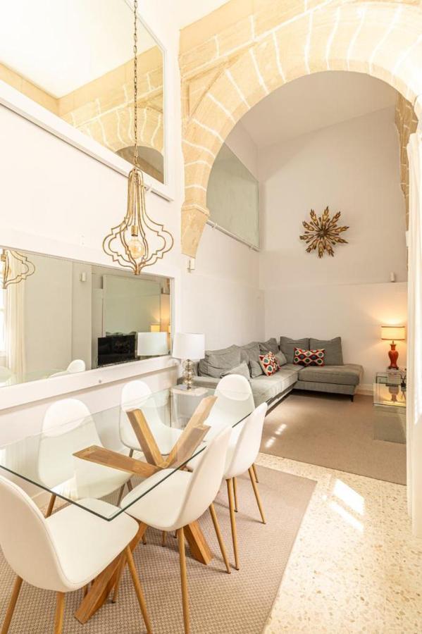 La Casa De Los Arcos - Casco Historico - Parking Opcional Jerez de la Frontera Esterno foto
